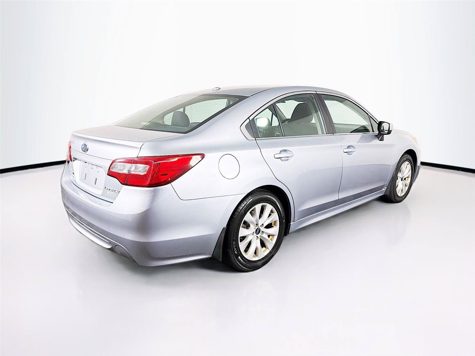 Used 2015 Subaru Legacy 2.5i Premium AWD/4WD image 11