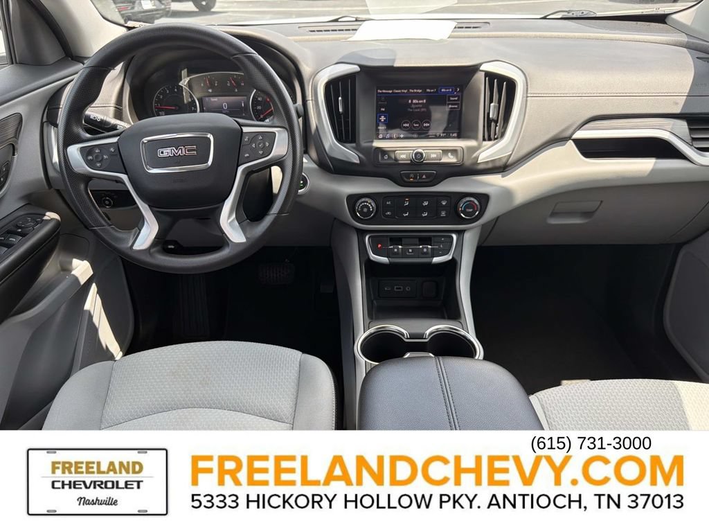Used 2024 GMC Terrain SLE AWD/4WD image 19