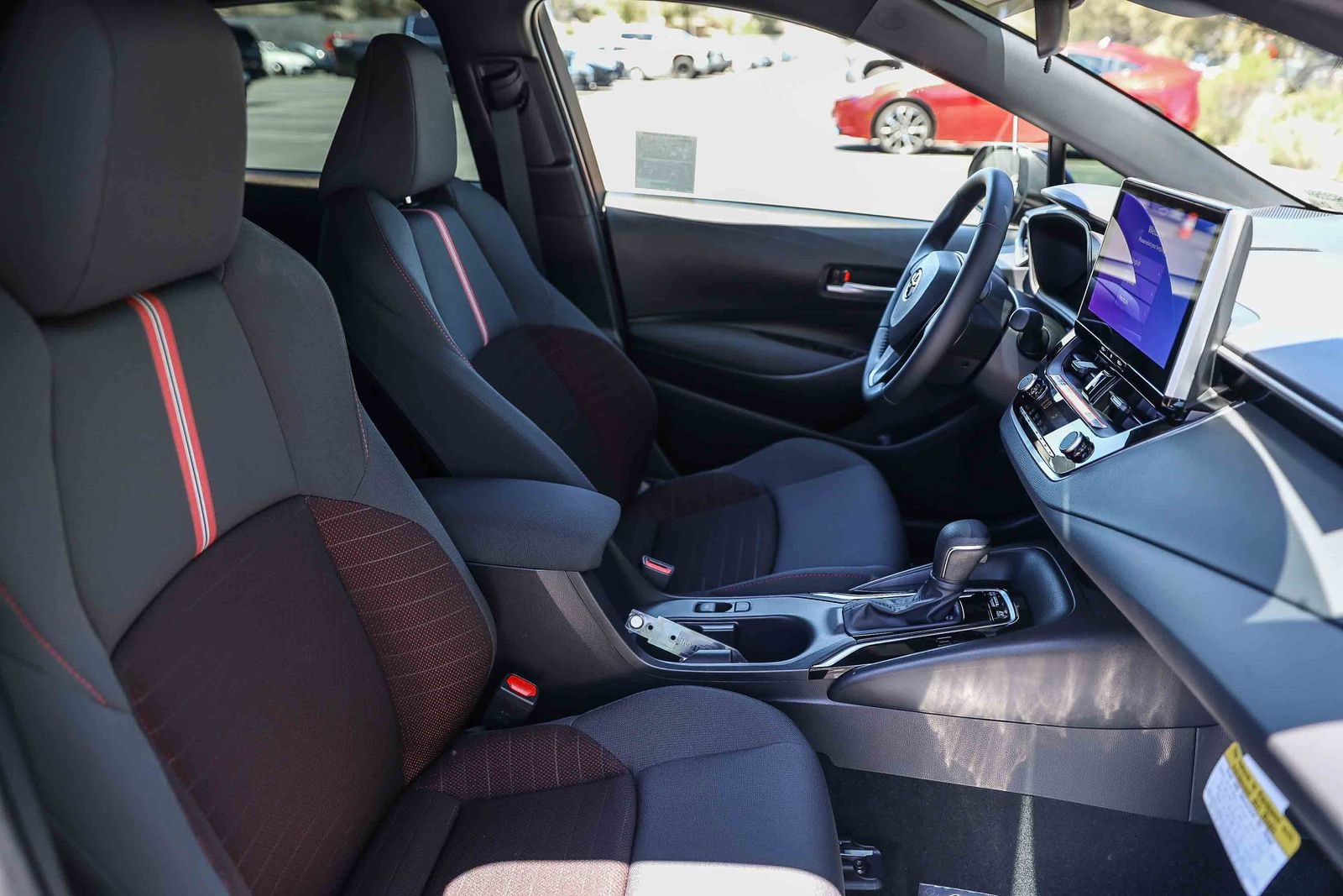 Certified 2026 Toyota Corolla SE w/ SE Premium Package FWD image 17