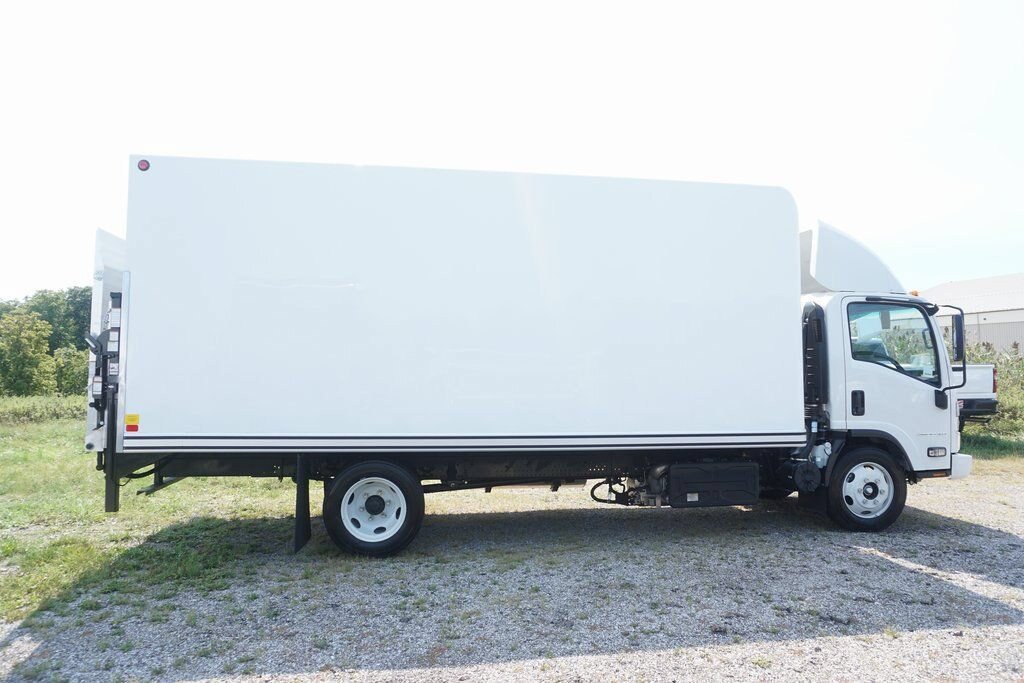 New 2024 Chevrolet Low Cab Forward 4500 XD RWD image 9