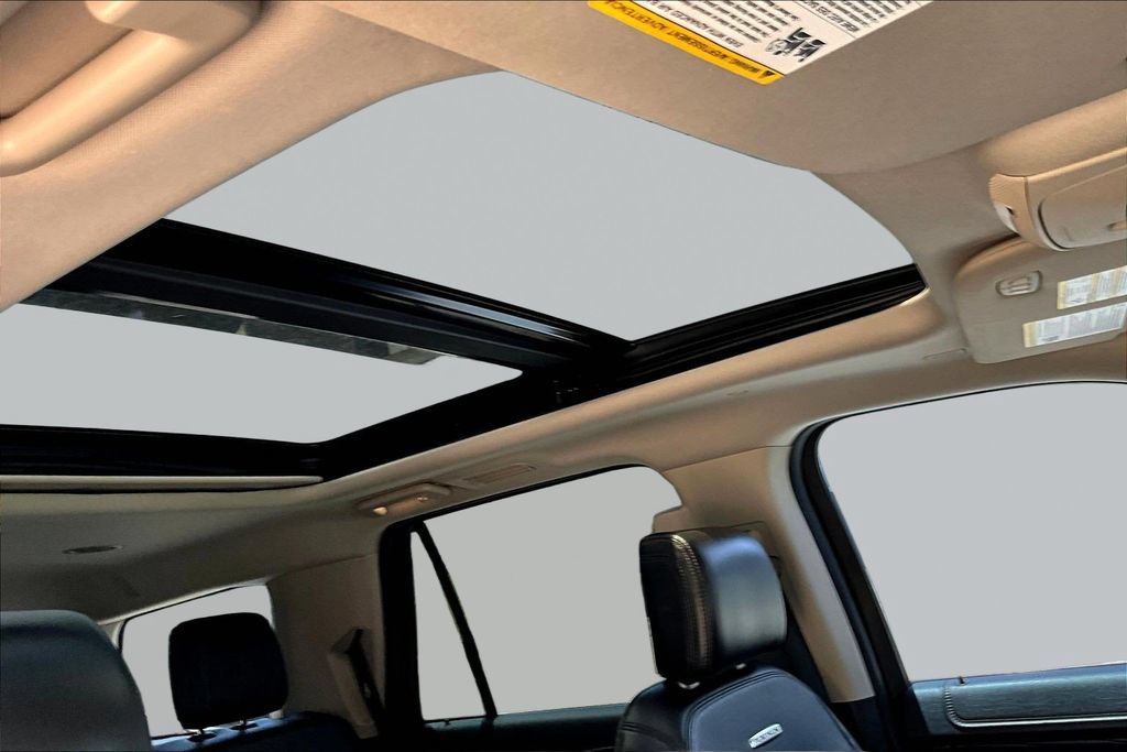 Certified 2019 Ford Expedition Platinum RWD image 30