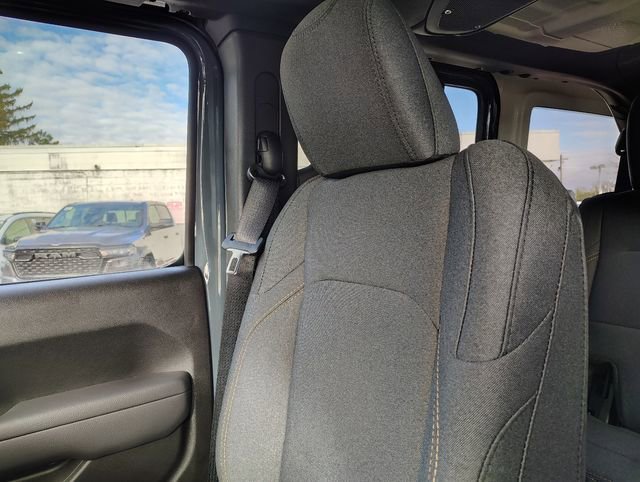 New 2026 Jeep Wrangler Unlimited Sport AWD/4WD image 24
