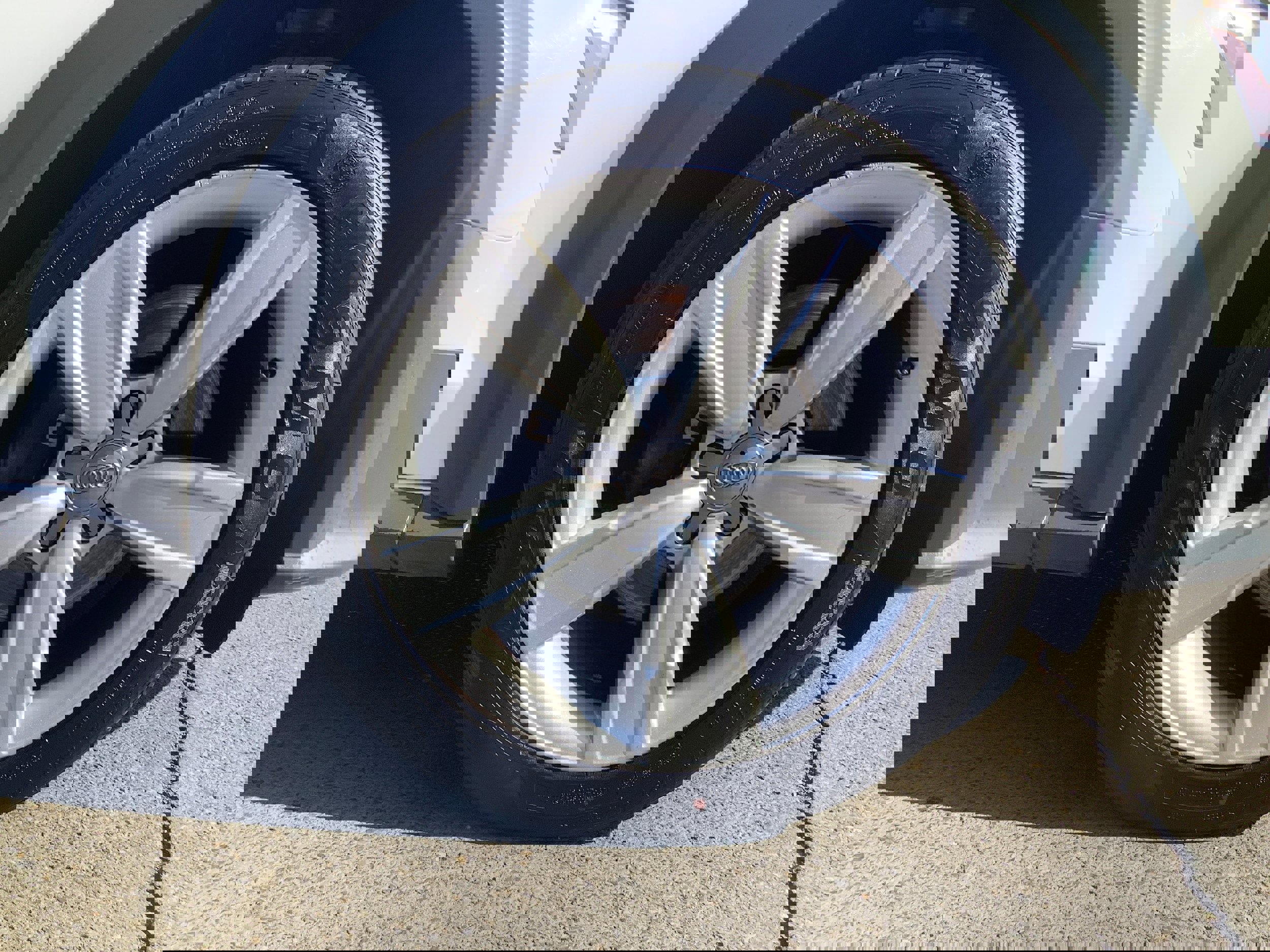 Used 2013 Audi A4 Premium Plus w/ Premium Plus Pkg image 22