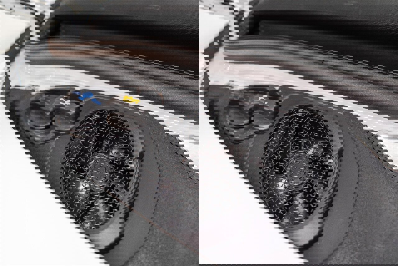 Used 2025 Porsche 911 Carrera w/ Premium Package image 62