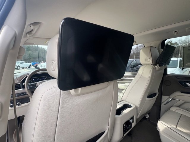 Used 2021 GMC Yukon XL Denali w/ Denali Premium Package image 24
