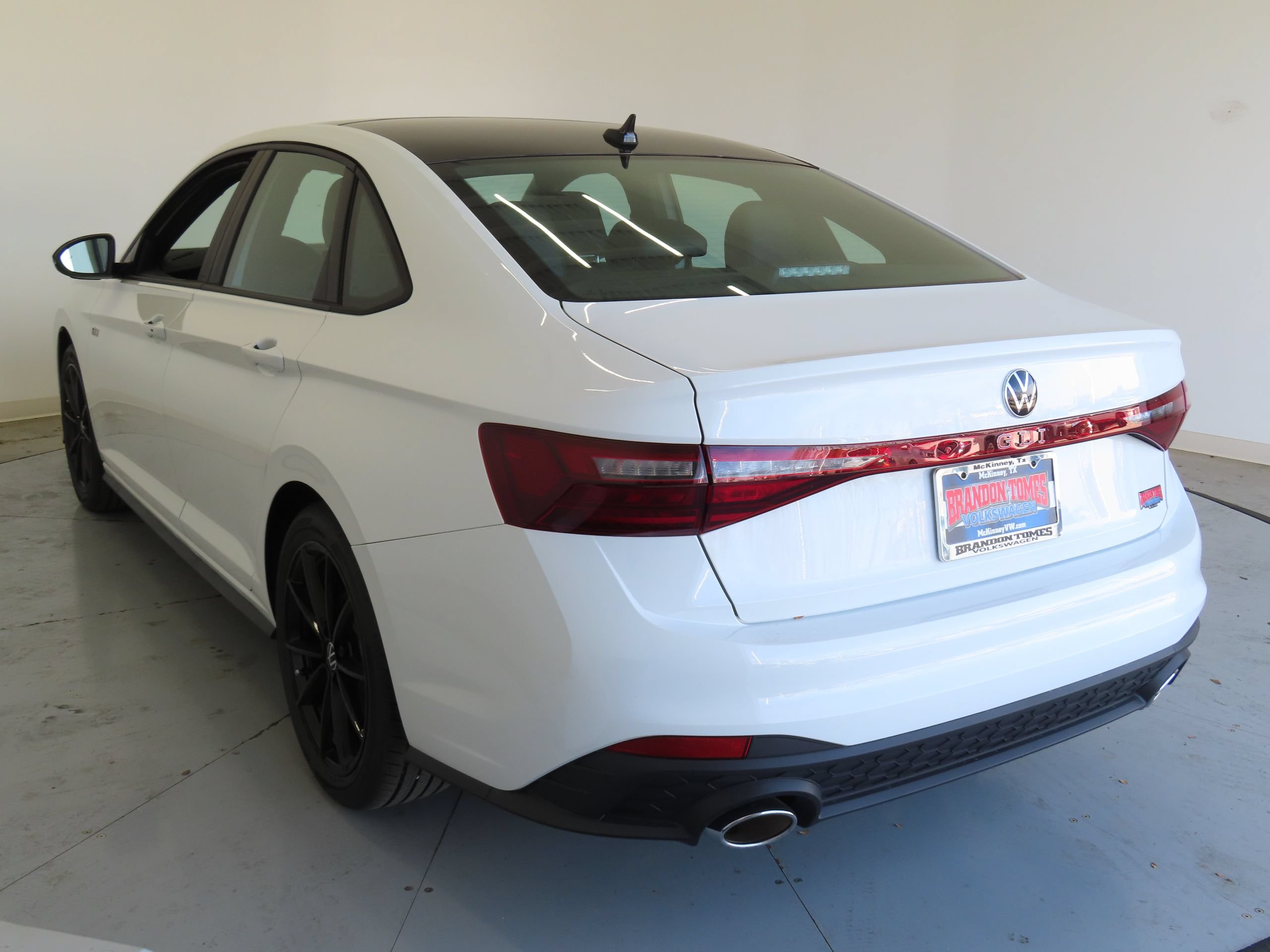 New 2026 Volkswagen Jetta GLI Autobahn FWD image 6