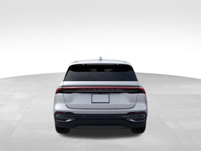 New 2026 Lincoln Nautilus Premier image 6