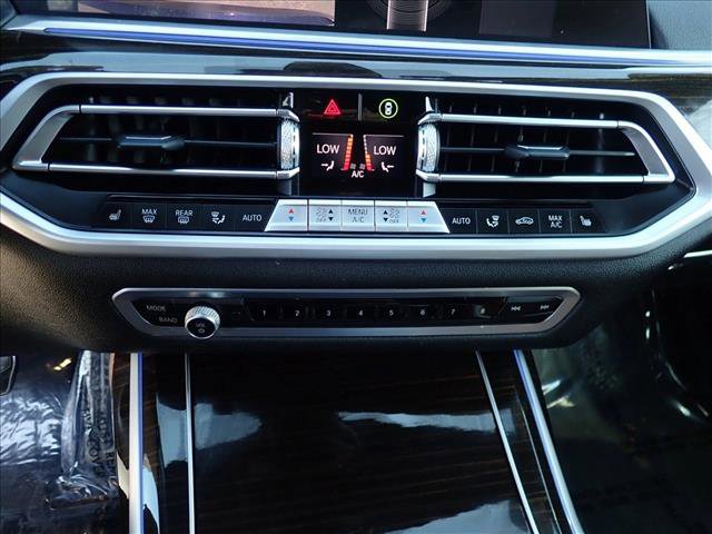 Used 2021 BMW X7 xDrive40i w/ M Sport Package image 22