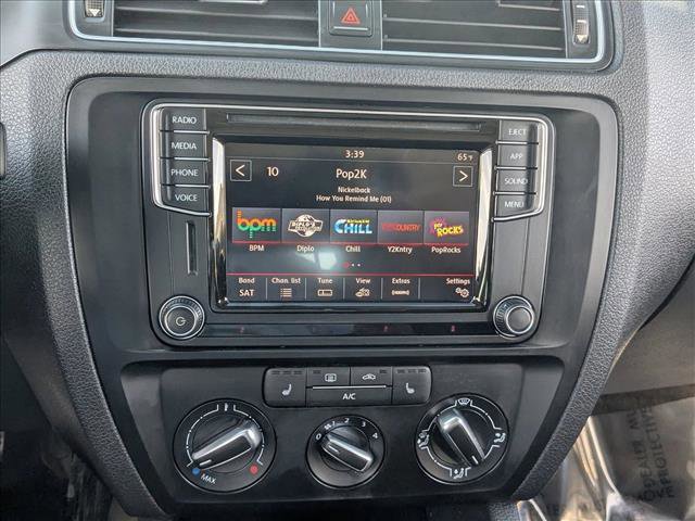 Used 2018 Volkswagen Jetta SE FWD image 11