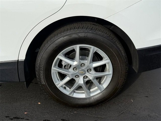 Used 2024 Chevrolet Equinox LS image 4