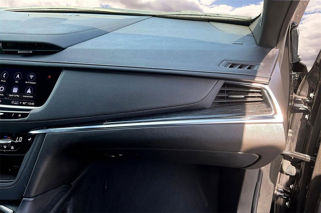 Certified 2023 Cadillac XT5 Premium Luxury w/ Technology Package image 26