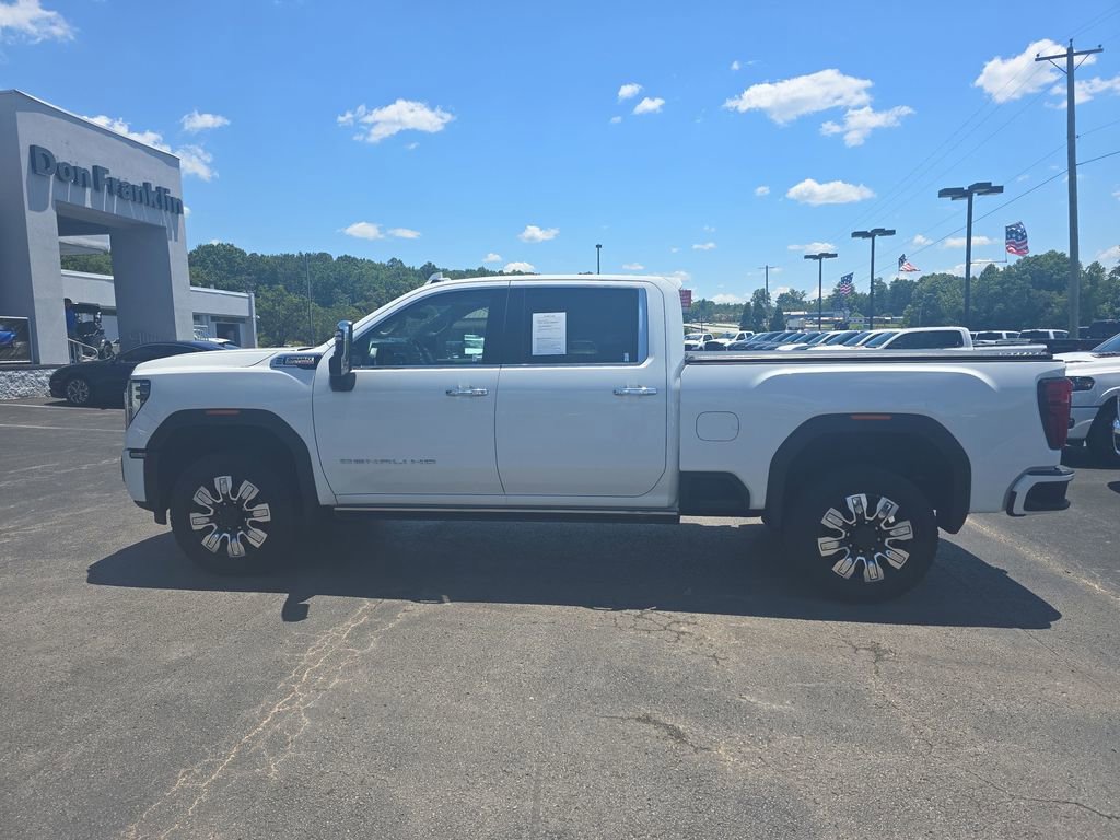 Used 2024 GMC Sierra 2500 Denali w/ Denali Reserve Package AWD/4WD image 2