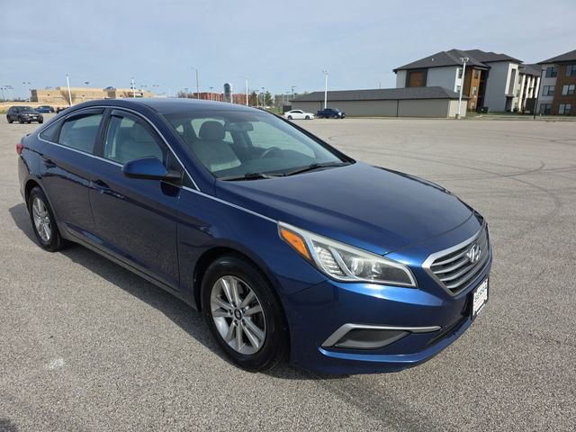 Used 2016 Hyundai Sonata SE image 15