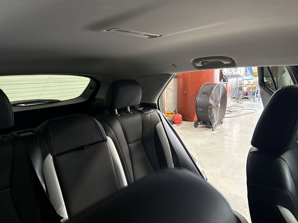 Certified 2025 Buick Envision Sport Touring image 14