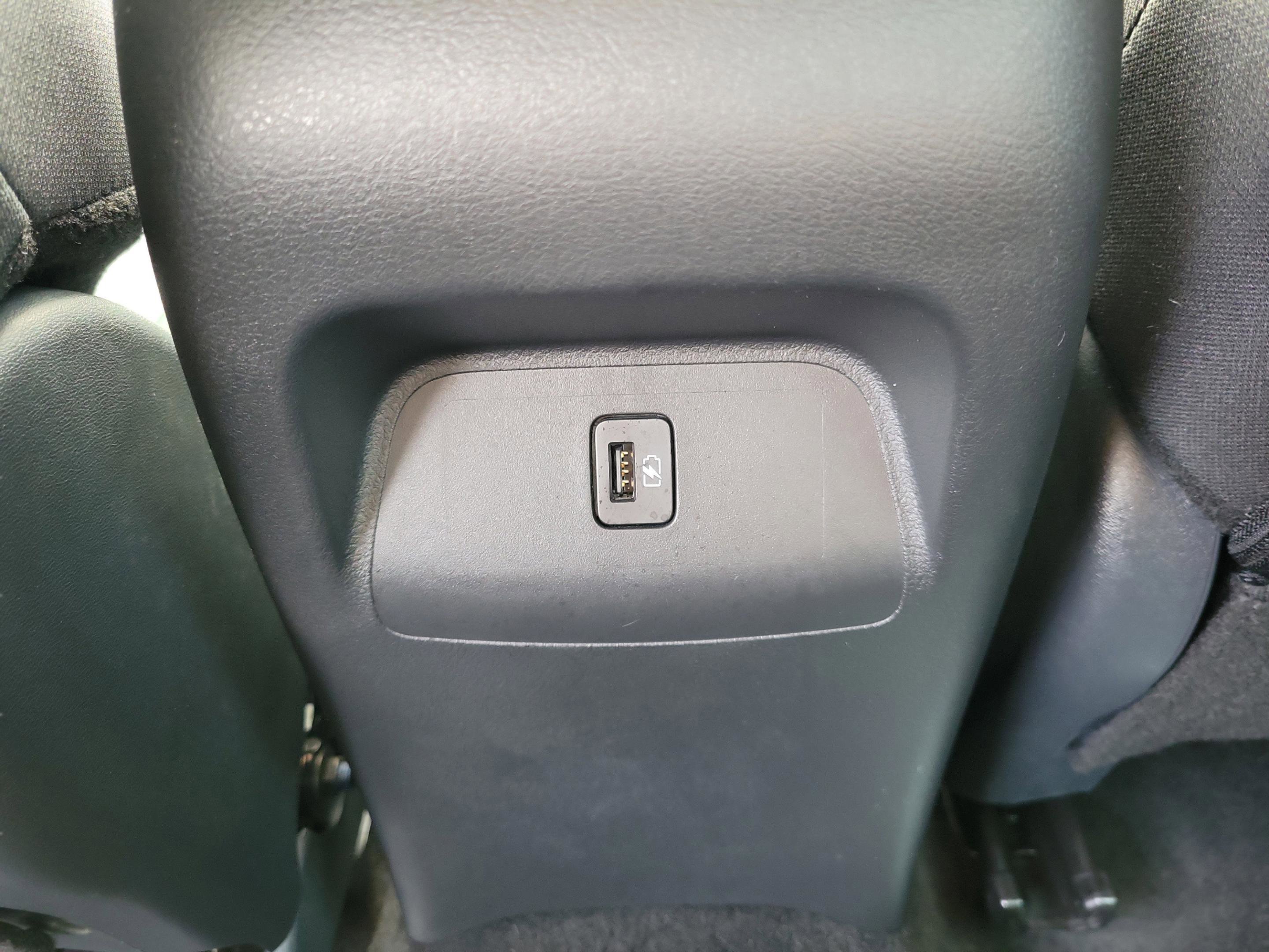 Used 2025 Nissan Sentra SV w/ All-Weather Package image 13