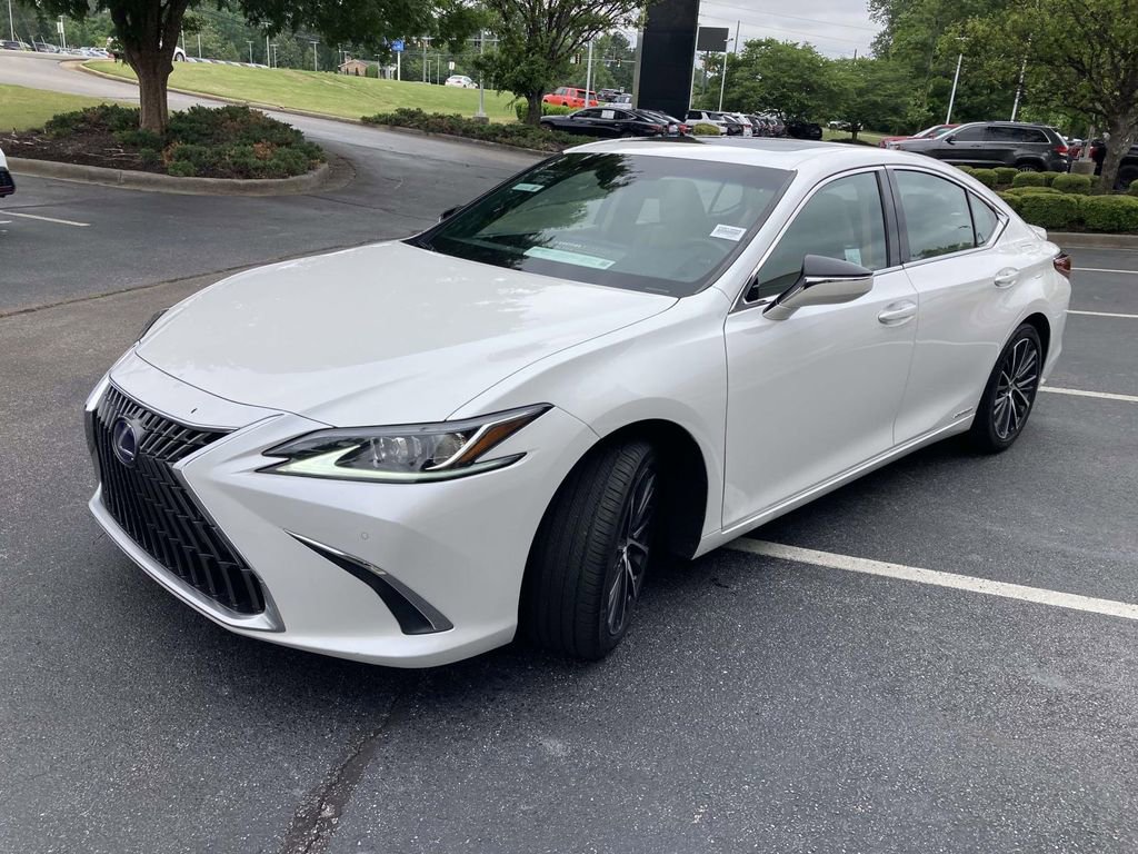 Used 2022 Lexus ES 300h w/ Premium Package FWD image 5