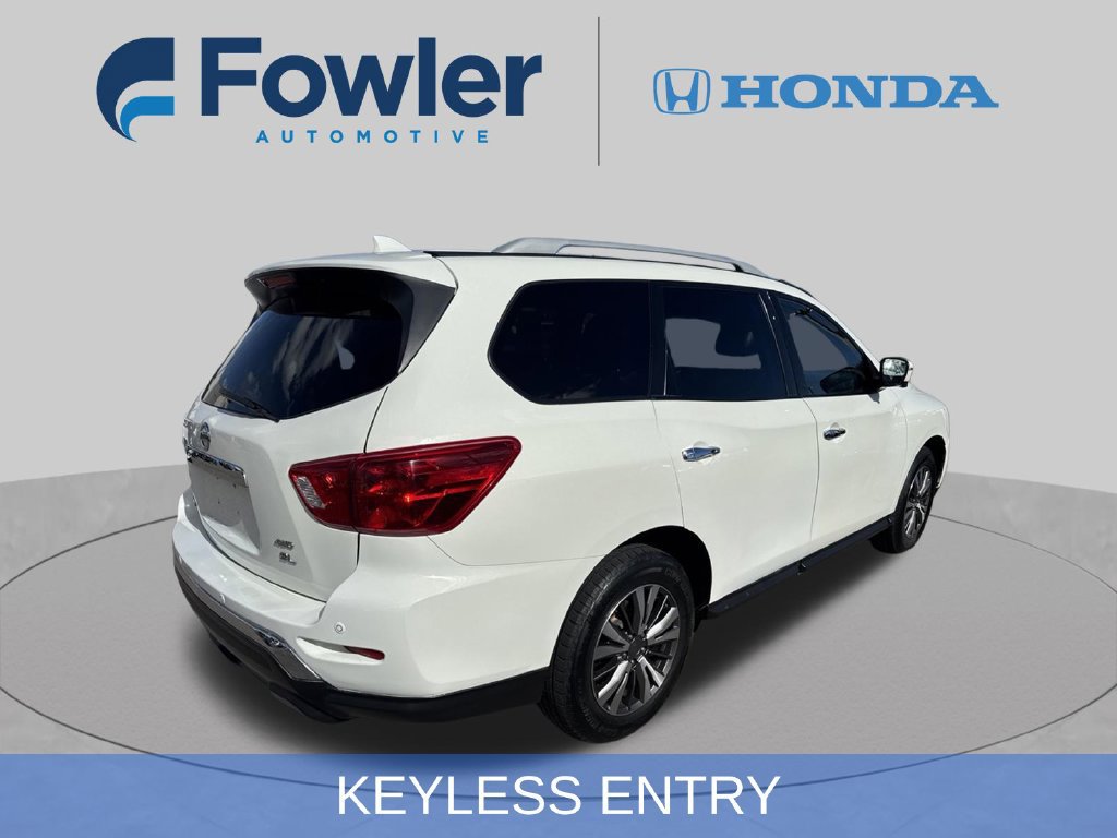Used 2020 Nissan Pathfinder SL AWD/4WD image 5