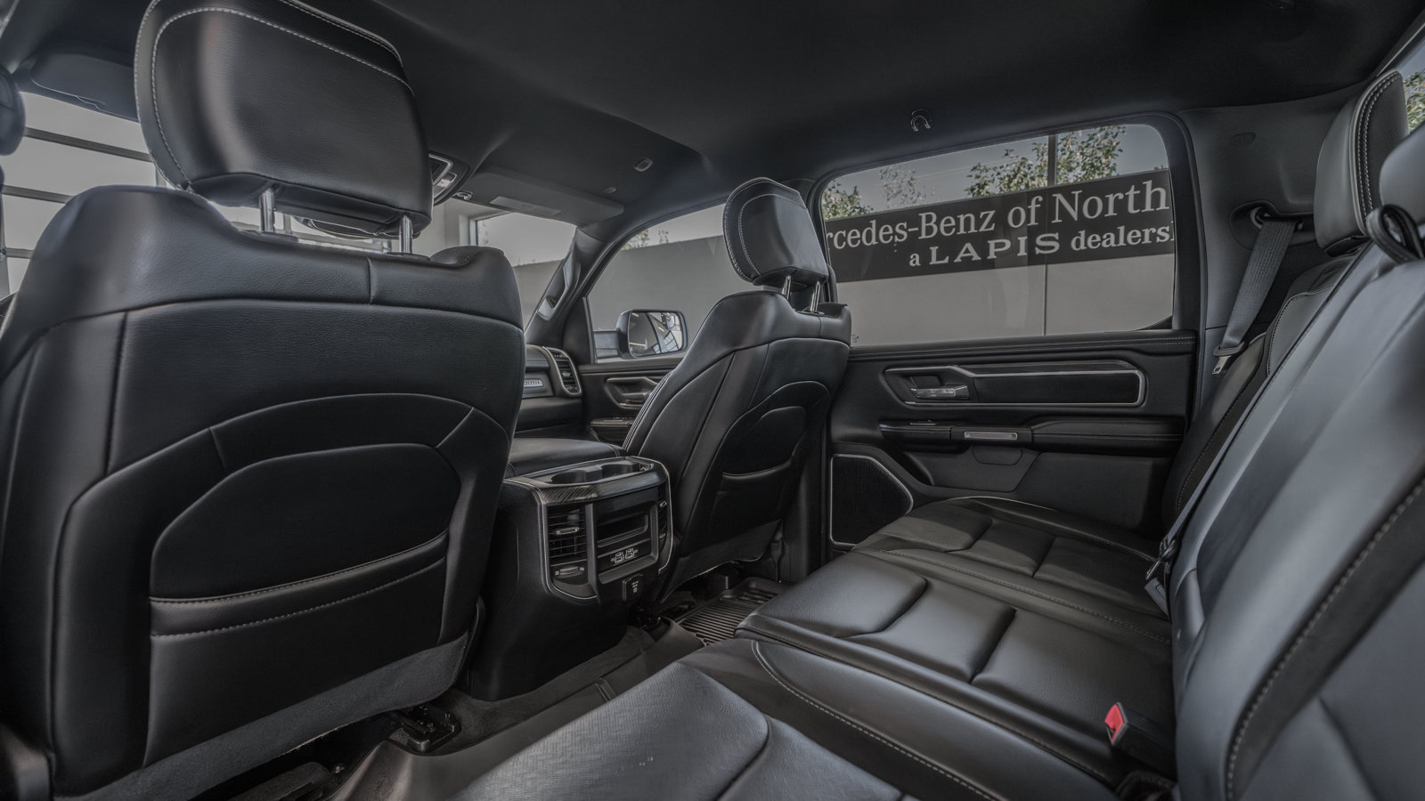 Used 2023 RAM 1500 Laramie AWD/4WD image 26