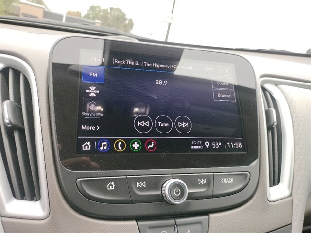 Used 2024 Chevrolet Malibu LT image 30