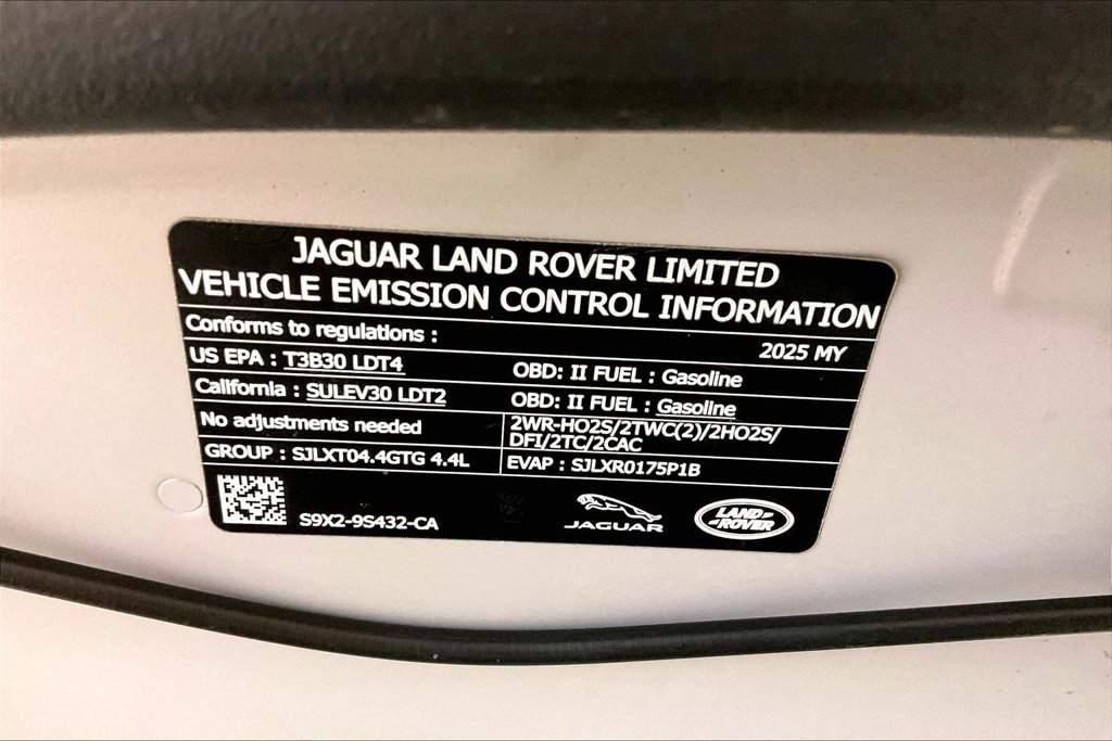 Used 2025 Land Rover Range Rover Sport Dynamic SE AWD/4WD image 32