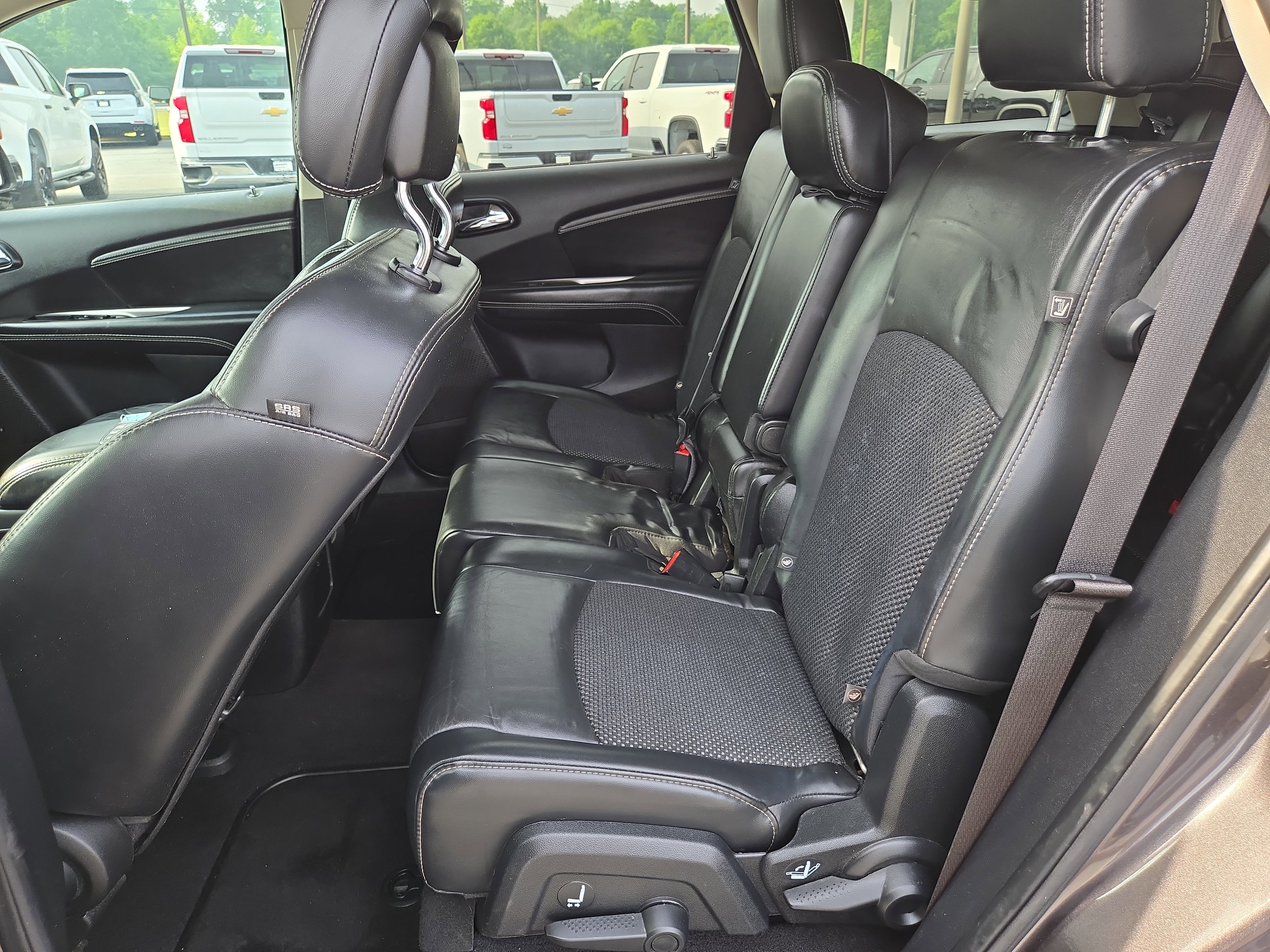 Used 2020 Dodge Journey Crossroad w/ Popular Equipment Group FWD image 20