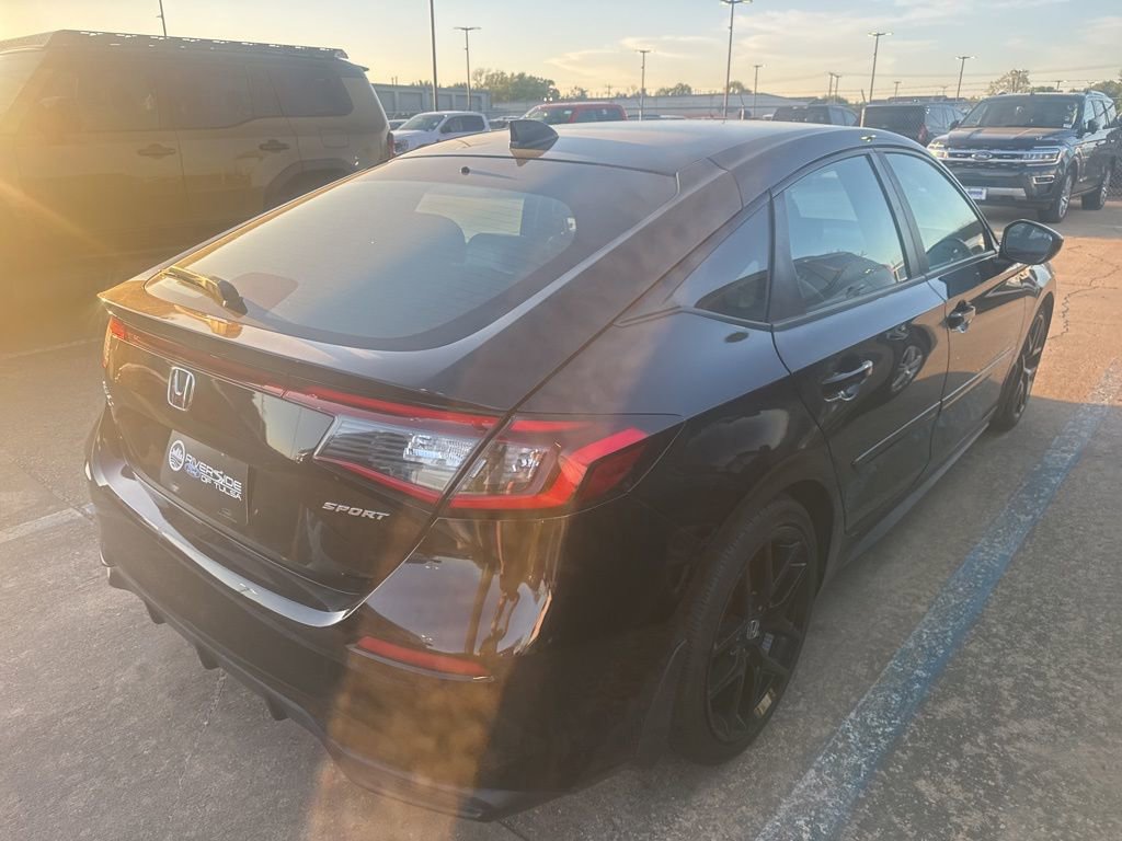 Used 2023 Honda Civic Sport image 6