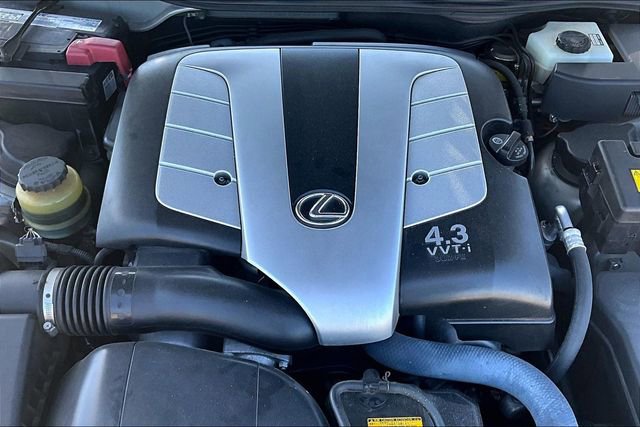 Used 2005 Lexus SC 430 Convertible image 32