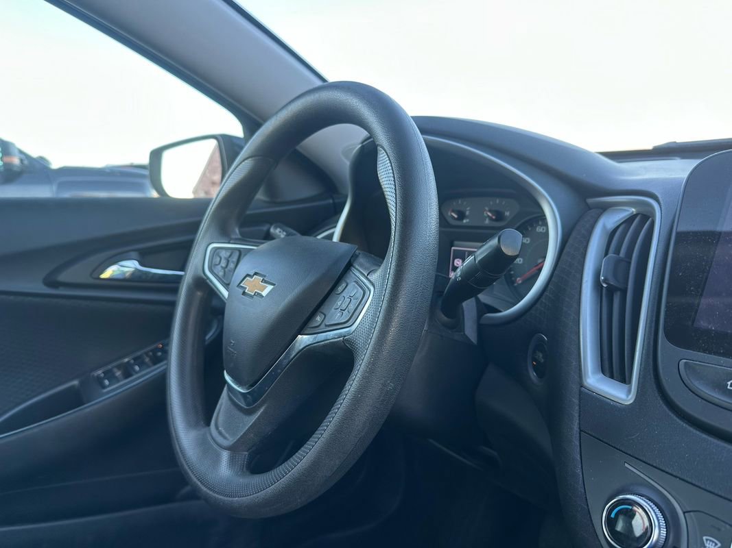 Used 2023 Chevrolet Malibu LT image 19