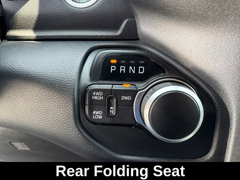 Used 2024 RAM 2500 Tradesman w/ Chrome Appearance Group image 13