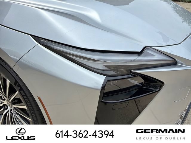 New 2026 Lexus ES 350e FWD image 10