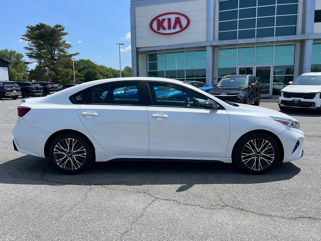 Used 2022 Kia Forte GT-Line FWD image 7