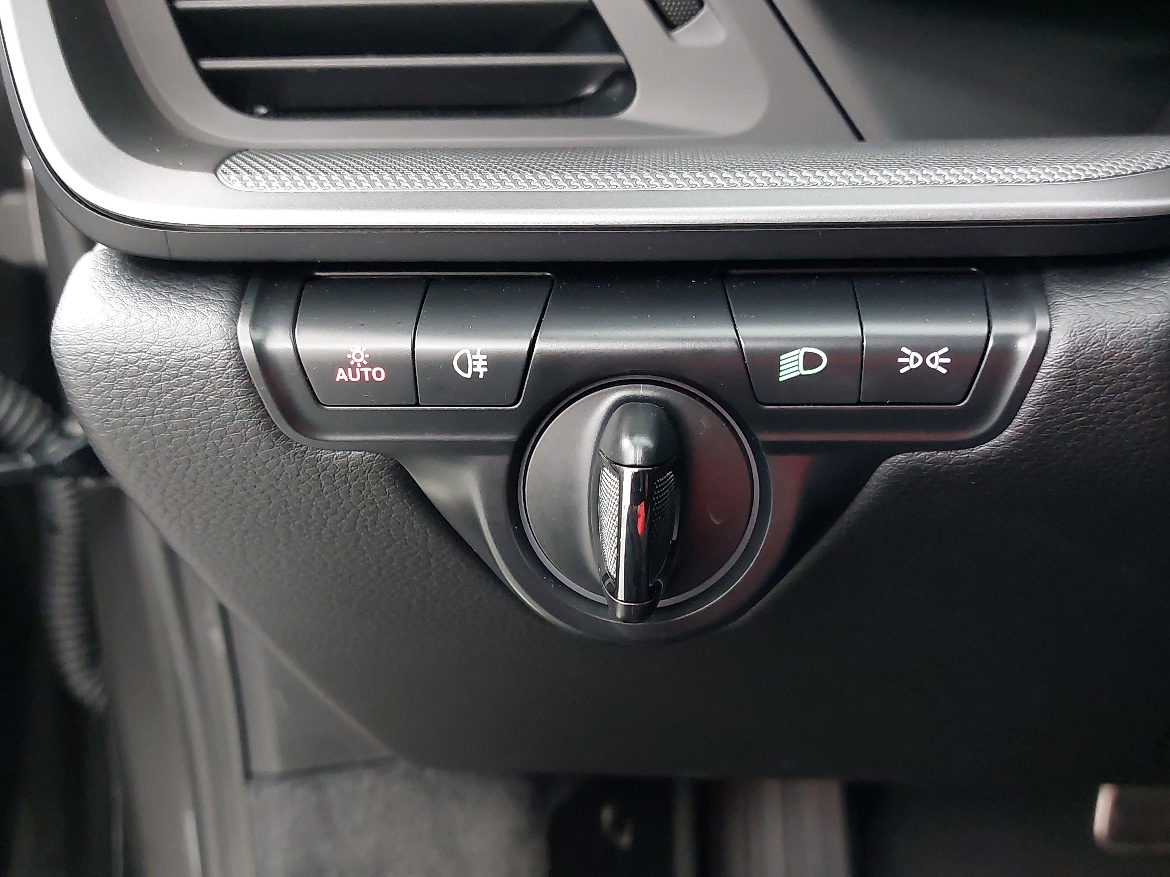 Used 2023 Porsche 911 Carrera image 24