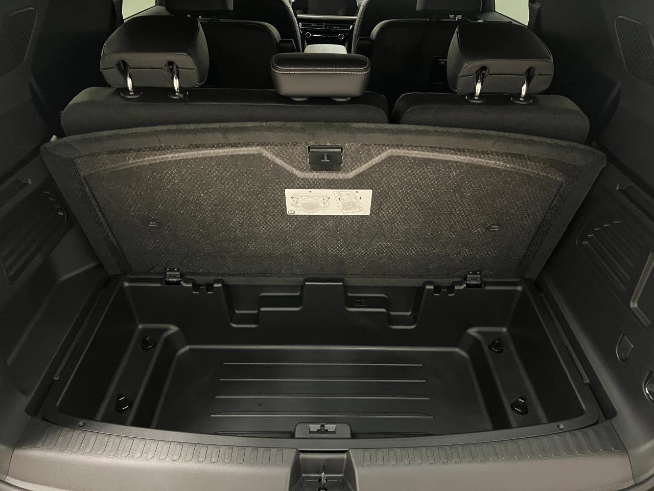 New 2026 Chevrolet Traverse LT FWD image 20