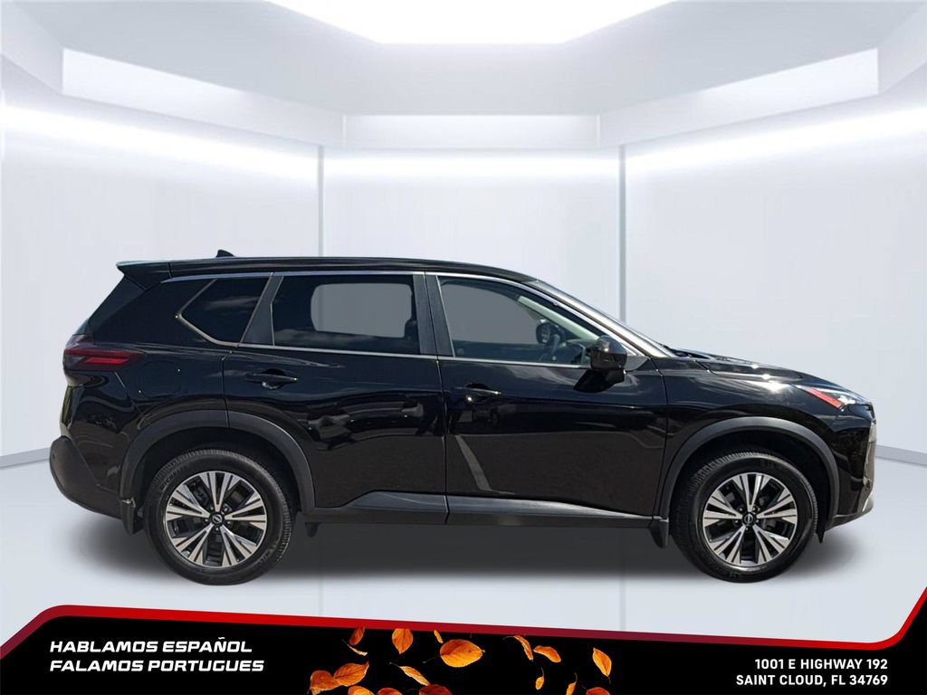 Used 2023 Nissan Rogue SV FWD image 7
