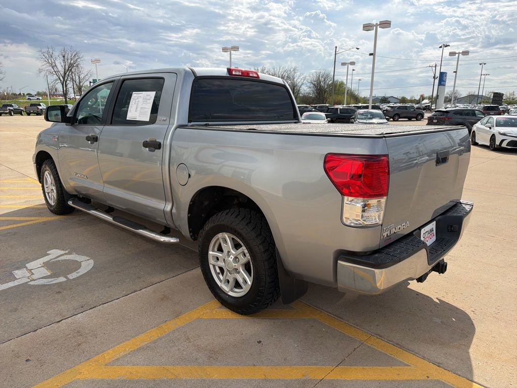 Used 2013 Toyota Tundra 2WD CrewMax w/ SR5 Pkg image 7