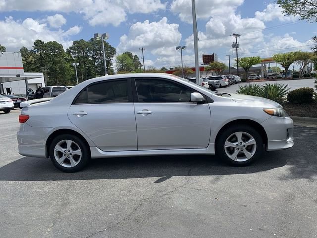 Used 2012 Toyota Corolla S image 9