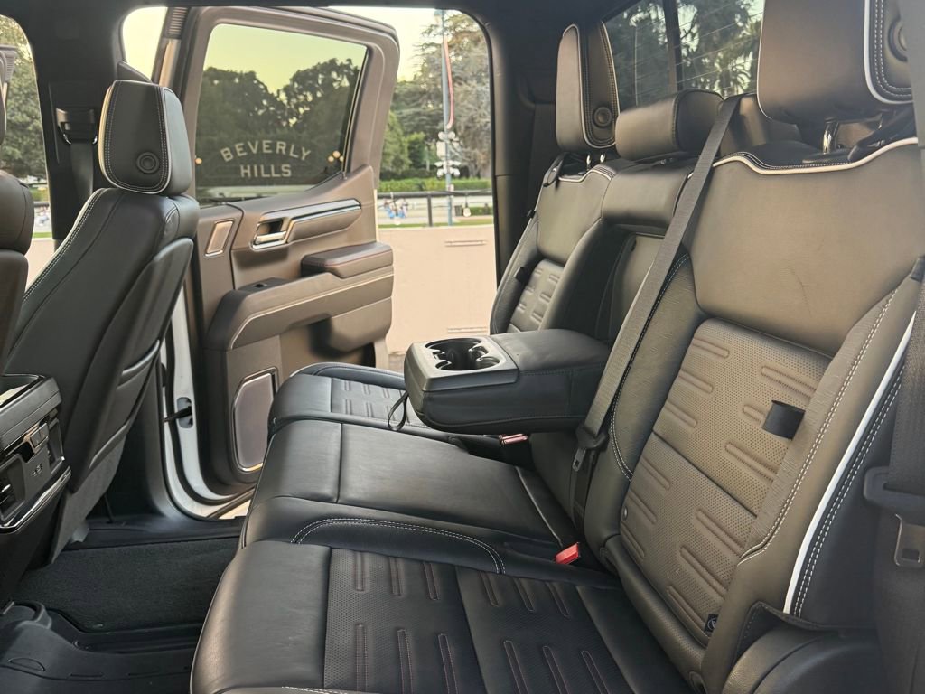 Used 2022 GMC Sierra 1500 AT4X image 19