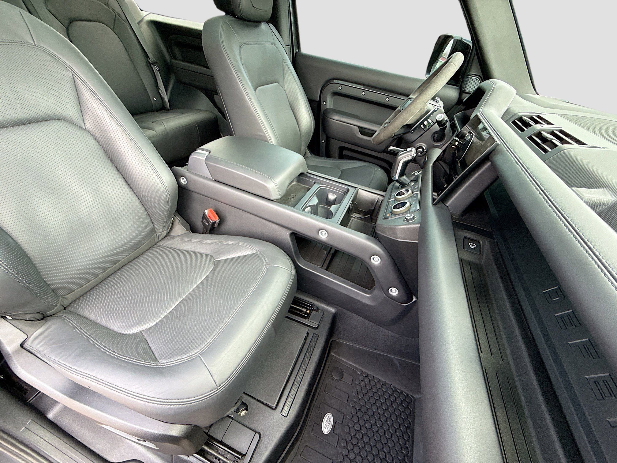 Used 2023 Land Rover Defender 90 V8 image 15