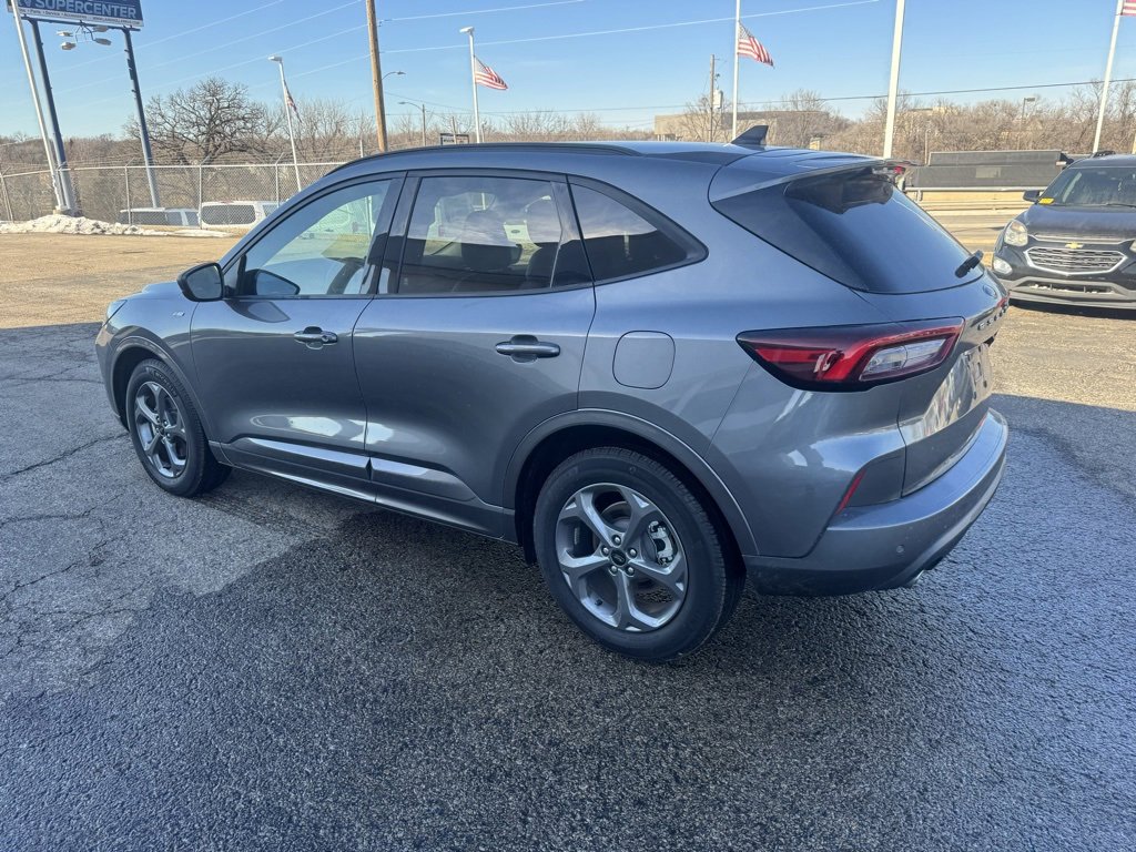 Used 2024 Ford Escape ST-Line w/ Tech Pack #1 image 5