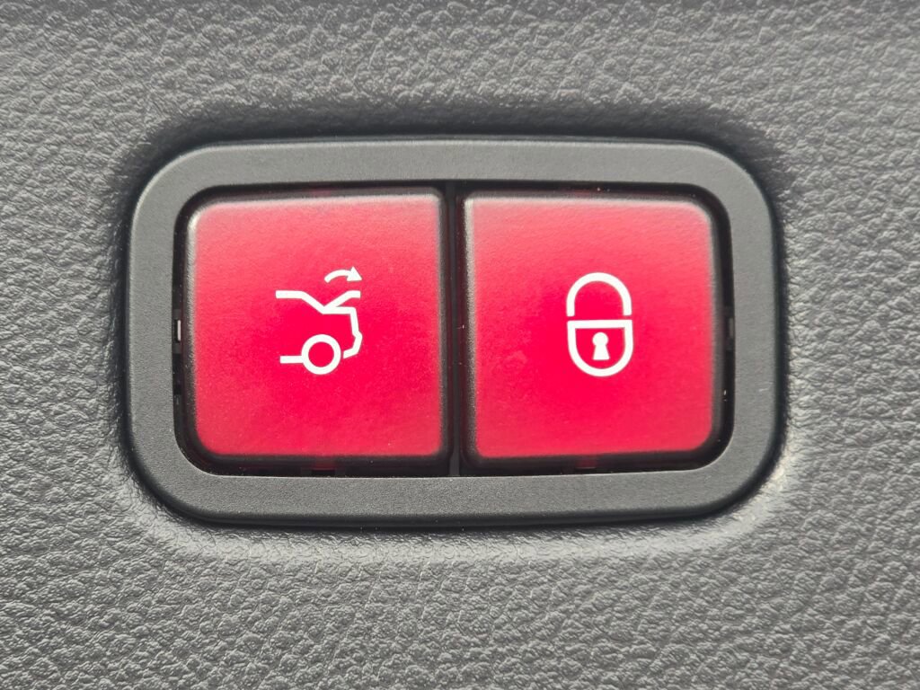 Used 2022 Mercedes-Benz S 500 4MATIC image 22