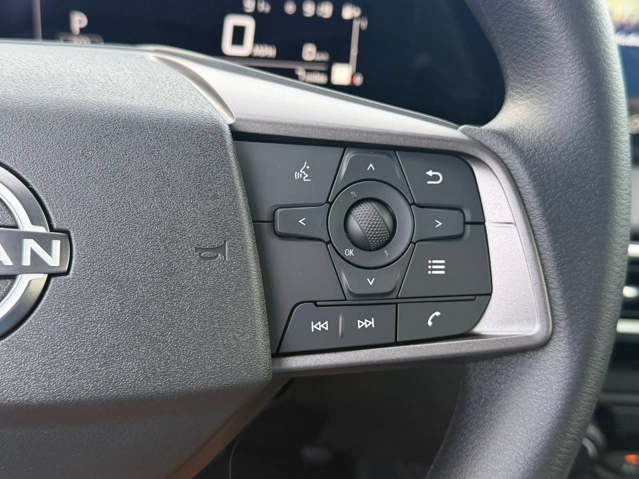 New 2027 Nissan Sentra S w/ Floor Mat Package FWD image 14