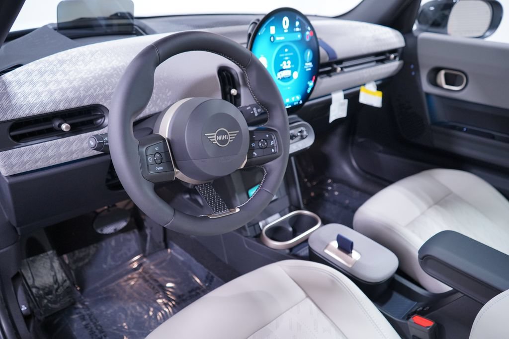 New 2026 MINI Cooper 4-Door Hardtop FWD image 6
