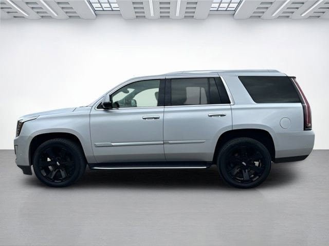 Used 2020 Cadillac Escalade Luxury image 7