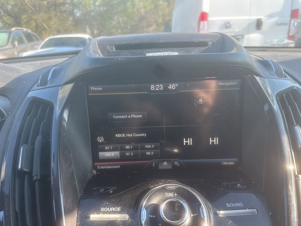 Used 2015 Ford Escape Titanium w/ Equipment Group 301A AWD/4WD image 21