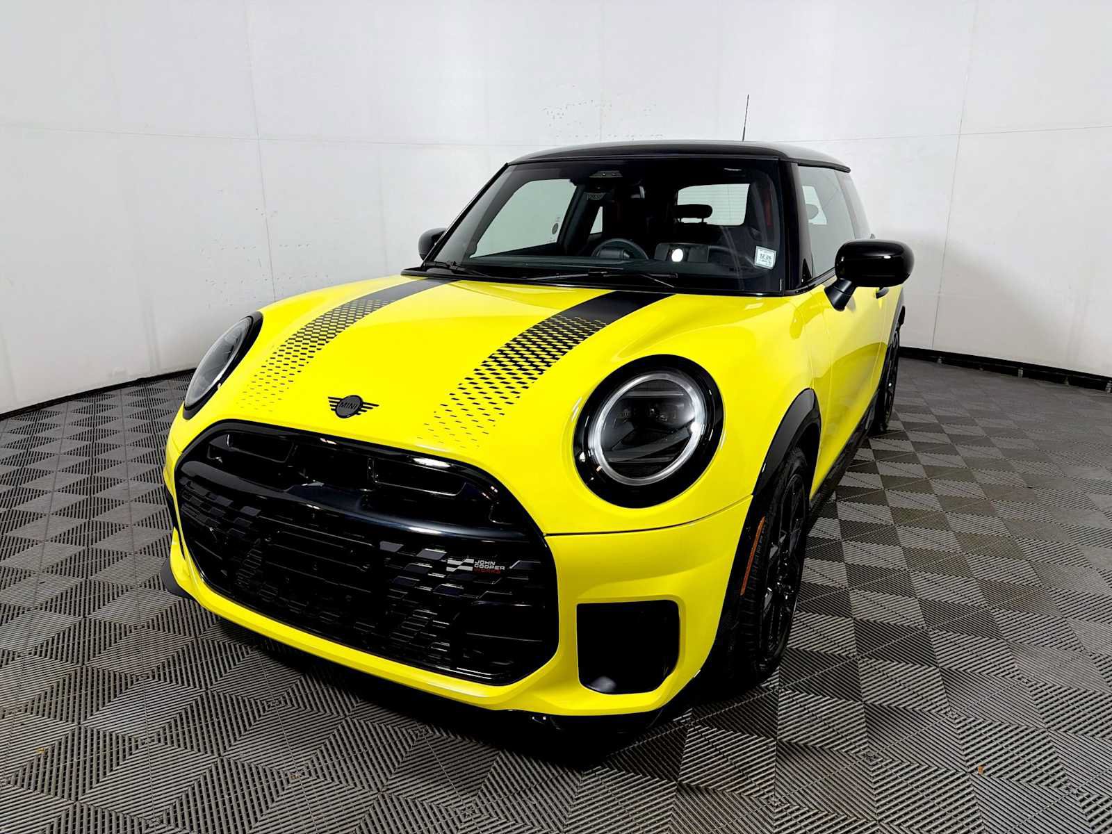 Used 2026 MINI Cooper S FWD image 3
