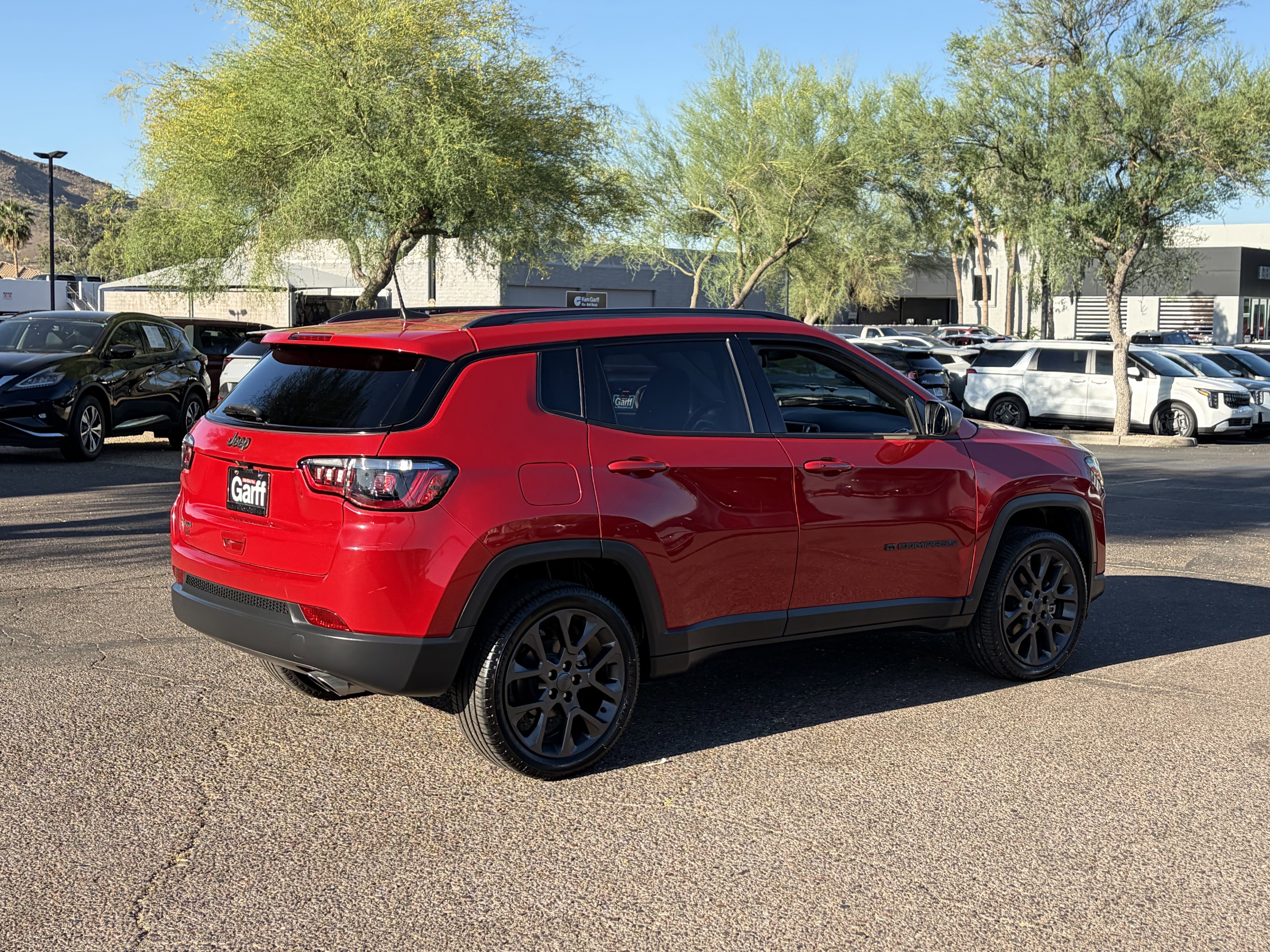 Used 2021 Jeep Compass Latitude AWD/4WD image 4