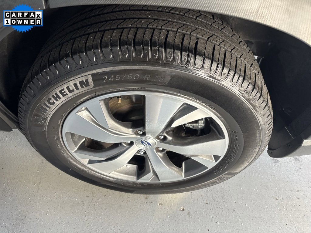 Used 2023 Subaru Ascent Premium w/ Convenience Package image 9