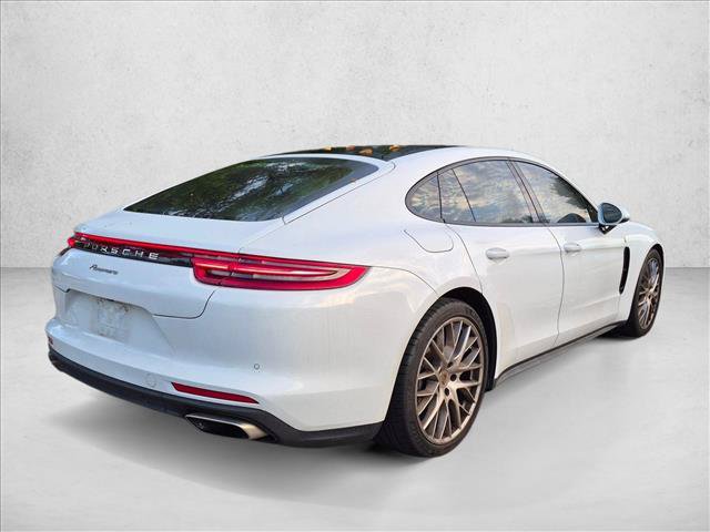 Used 2020 Porsche Panamera RWD image 5