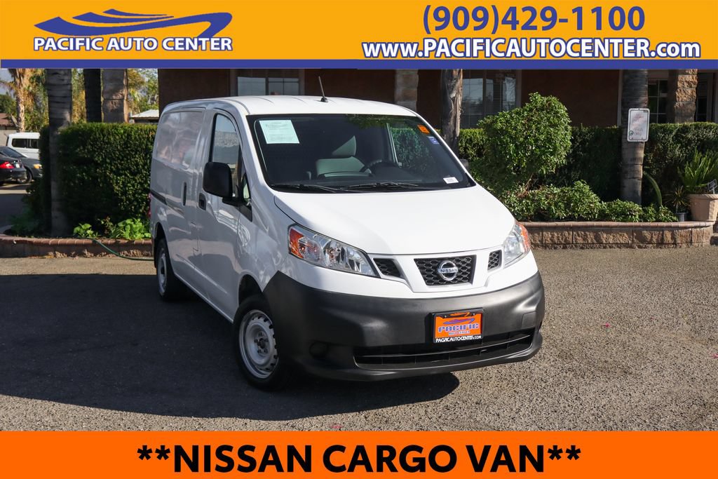 Used 2017 Nissan NV200 S FWD image 1