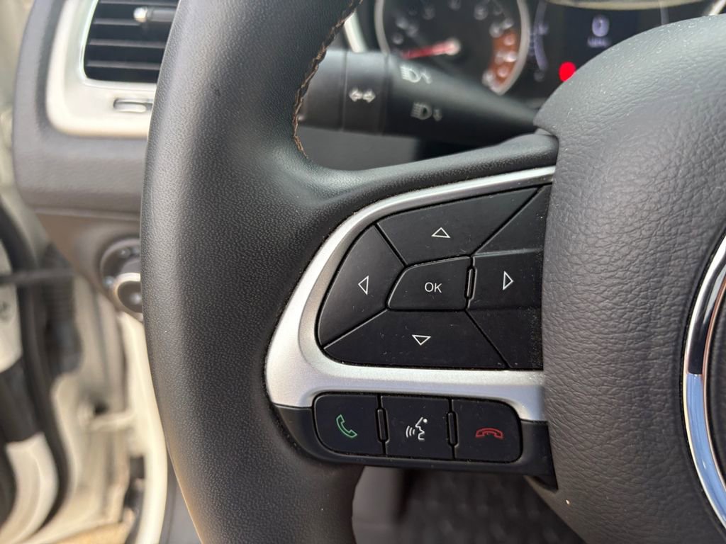 Used 2021 Jeep Compass Latitude image 16